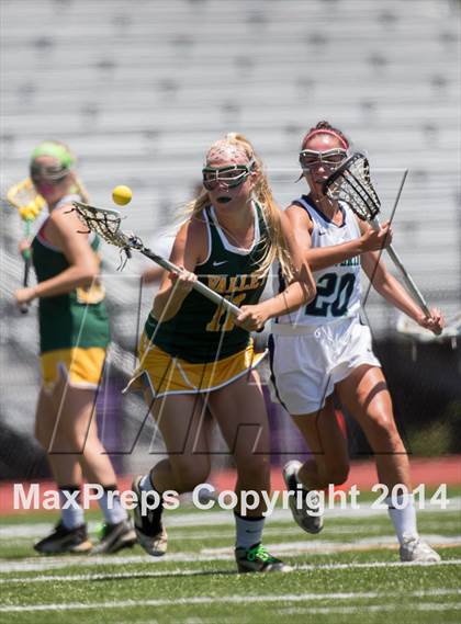 Thumbnail 2 in Woodgrove vs Loudoun Valley (VHSL 5A Final) photogallery.