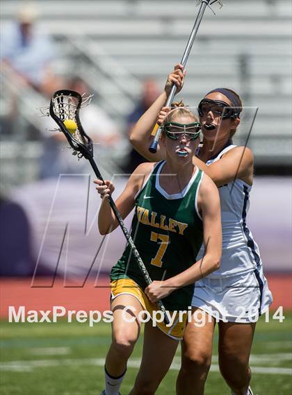 Thumbnail 3 in Woodgrove vs Loudoun Valley (VHSL 5A Final) photogallery.