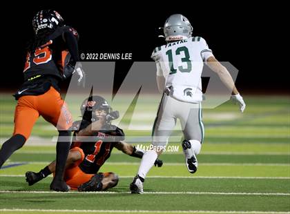 Thumbnail 2 in De La Salle vs. Pittsburg (CIF NCS Open Final) photogallery.