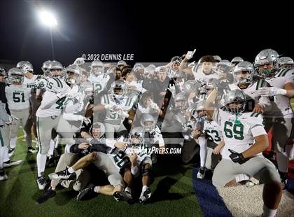 Thumbnail 1 in De La Salle vs. Pittsburg (CIF NCS Open Final) photogallery.