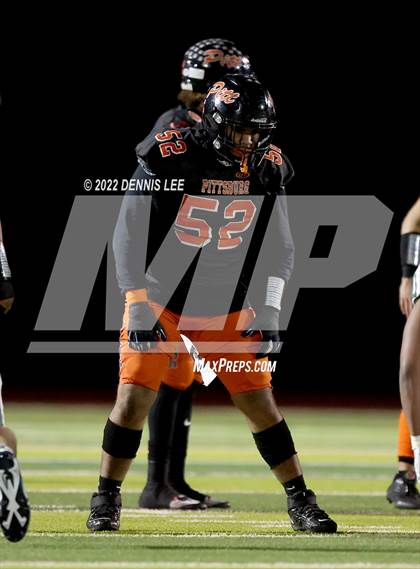 Thumbnail 2 in De La Salle vs. Pittsburg (CIF NCS Open Final) photogallery.