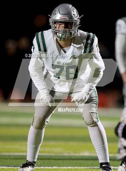 Thumbnail 3 in De La Salle vs. Pittsburg (CIF NCS Open Final) photogallery.
