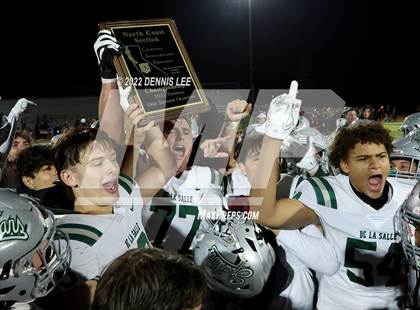 Thumbnail 3 in De La Salle vs. Pittsburg (CIF NCS Open Final) photogallery.
