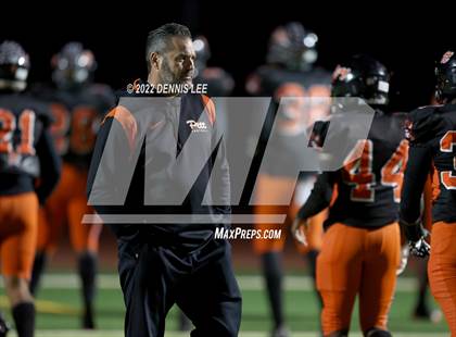 Thumbnail 1 in De La Salle vs. Pittsburg (CIF NCS Open Final) photogallery.