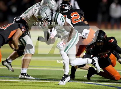 Thumbnail 2 in De La Salle vs. Pittsburg (CIF NCS Open Final) photogallery.
