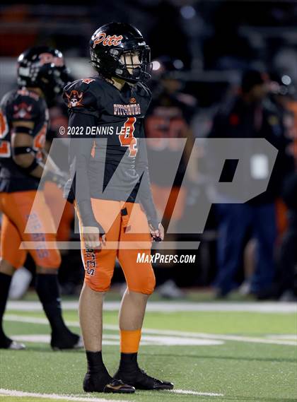 Thumbnail 1 in De La Salle vs. Pittsburg (CIF NCS Open Final) photogallery.