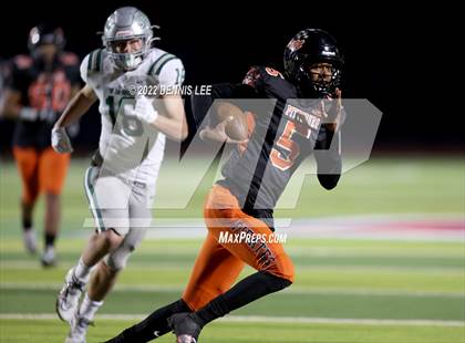 Thumbnail 3 in De La Salle vs. Pittsburg (CIF NCS Open Final) photogallery.