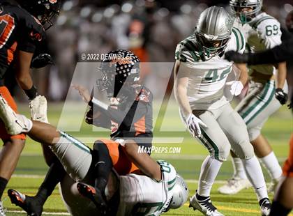 Thumbnail 3 in De La Salle vs. Pittsburg (CIF NCS Open Final) photogallery.