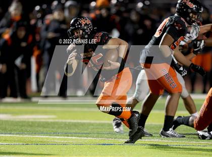 Thumbnail 2 in De La Salle vs. Pittsburg (CIF NCS Open Final) photogallery.
