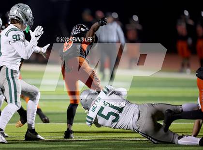Thumbnail 2 in De La Salle vs. Pittsburg (CIF NCS Open Final) photogallery.