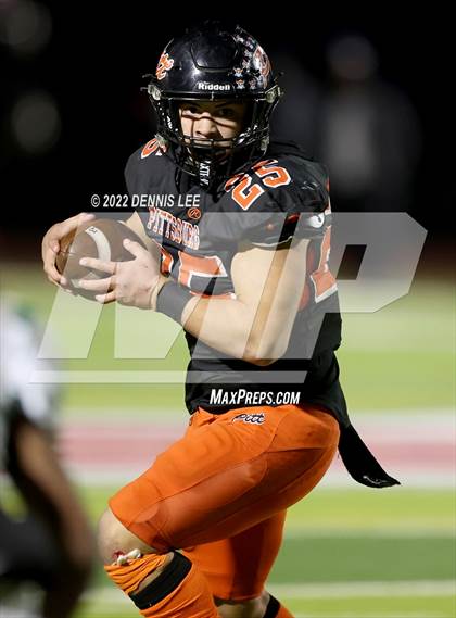 Thumbnail 3 in De La Salle vs. Pittsburg (CIF NCS Open Final) photogallery.