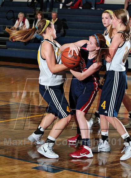 Thumbnail 1 in JV: Jefferson County @ Seymour photogallery.