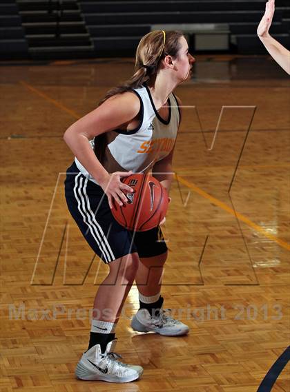 Thumbnail 1 in JV: Jefferson County @ Seymour photogallery.