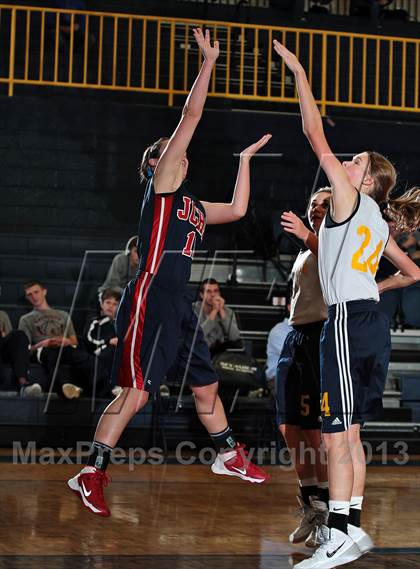 Thumbnail 3 in JV: Jefferson County @ Seymour photogallery.