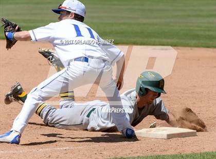 Thumbnail 1 in South Tahoe vs Placer (67th Annual San Diego Lions Tournament) photogallery.
