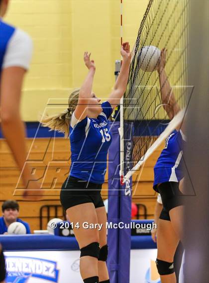Thumbnail 2 in Ridgeview @ Menendez photogallery.