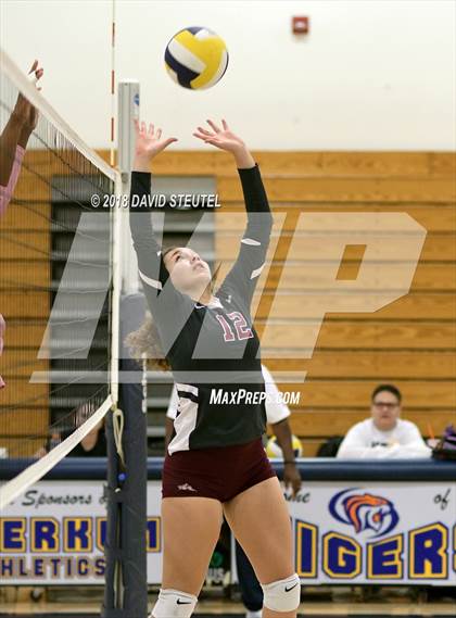 Thumbnail 3 in Woodcreek @ Inderkum photogallery.