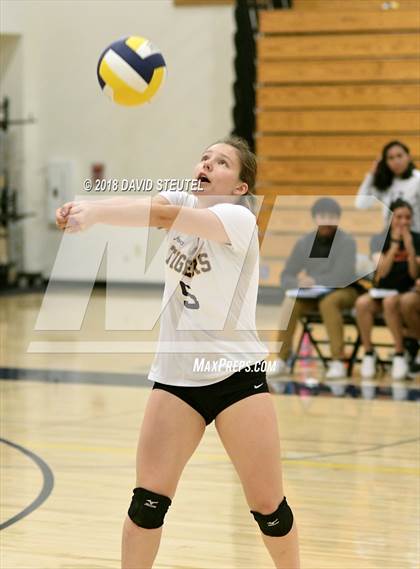 Thumbnail 3 in Woodcreek @ Inderkum photogallery.