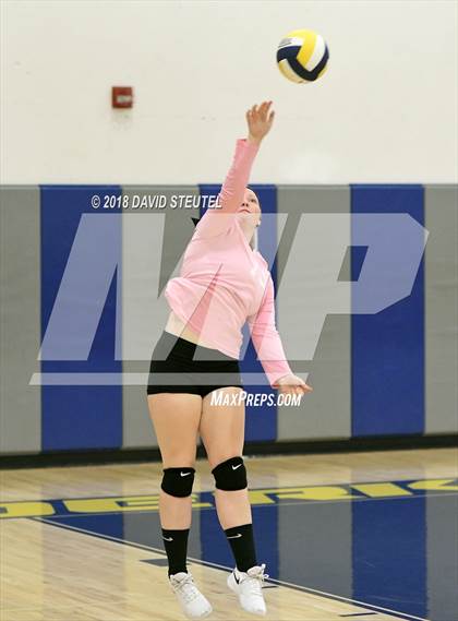 Thumbnail 2 in Woodcreek @ Inderkum photogallery.