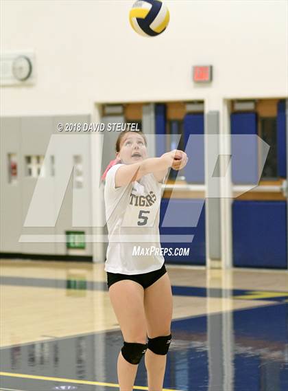 Thumbnail 2 in Woodcreek @ Inderkum photogallery.