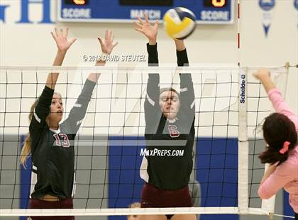 Thumbnail 1 in Woodcreek @ Inderkum photogallery.
