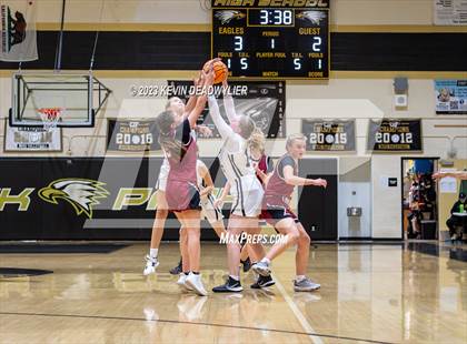 Thumbnail 2 in Oaks Christian  @ Oak Park photogallery.