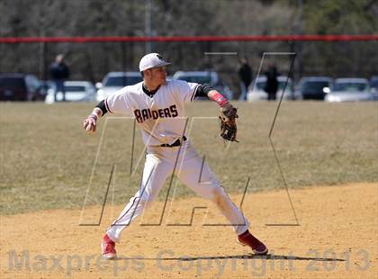 Thumbnail 3 in Commack vs.  Patchogue-Medford photogallery.