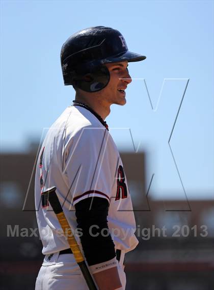 Thumbnail 2 in Commack vs.  Patchogue-Medford photogallery.