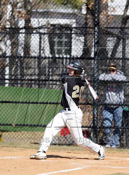 Thumbnail 2 in Commack vs.  Patchogue-Medford photogallery.