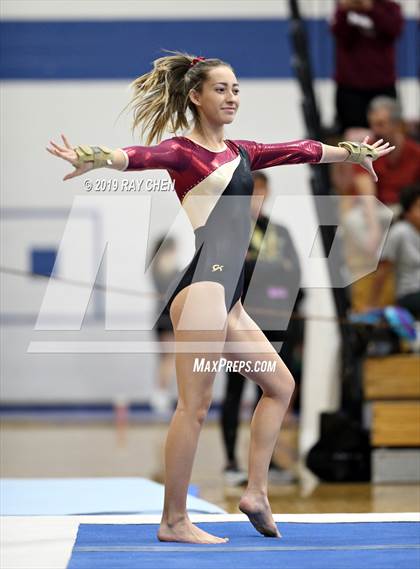 Thumbnail 3 in CHSAA 4A State Prelims photogallery.