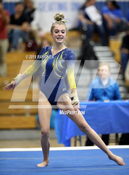 Thumbnail 1 in CHSAA 4A State Prelims photogallery.