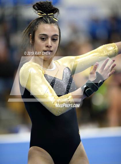 Thumbnail 3 in CHSAA 4A State Prelims photogallery.