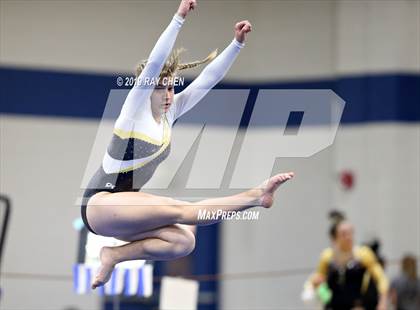 Thumbnail 3 in CHSAA 4A State Prelims photogallery.