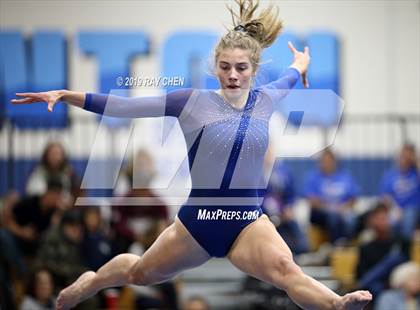 Thumbnail 1 in CHSAA 4A State Prelims photogallery.