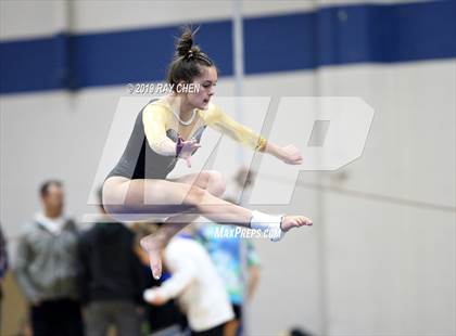 Thumbnail 1 in CHSAA 4A State Prelims photogallery.