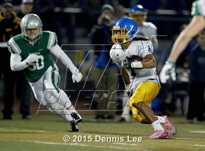 Thumbnail 3 in De La Salle vs. Foothill (CIF NCS D1 Final) photogallery.