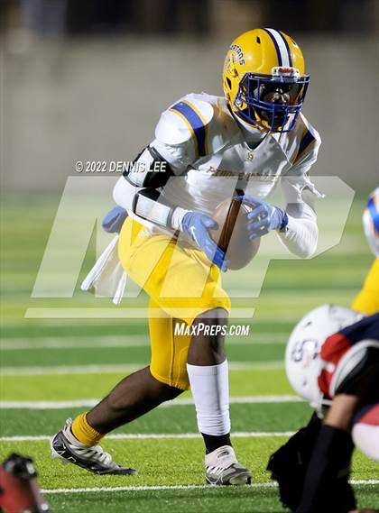 Thumbnail 2 in Justin-Siena vs. Pinole Valley (CIF NCS D6 Final) photogallery.