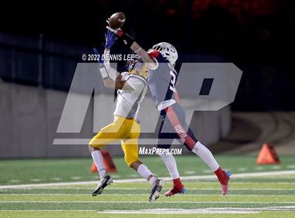 Thumbnail 3 in Justin-Siena vs. Pinole Valley (CIF NCS D6 Final) photogallery.