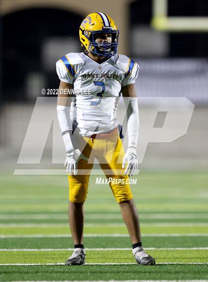 Thumbnail 2 in Justin-Siena vs. Pinole Valley (CIF NCS D6 Final) photogallery.