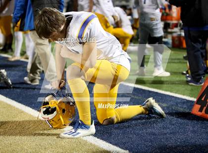 Thumbnail 2 in Justin-Siena vs. Pinole Valley (CIF NCS D6 Final) photogallery.