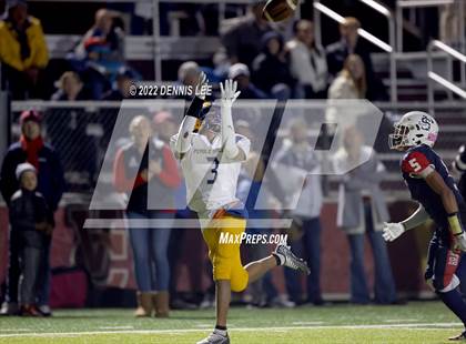Thumbnail 2 in Justin-Siena vs. Pinole Valley (CIF NCS D6 Final) photogallery.