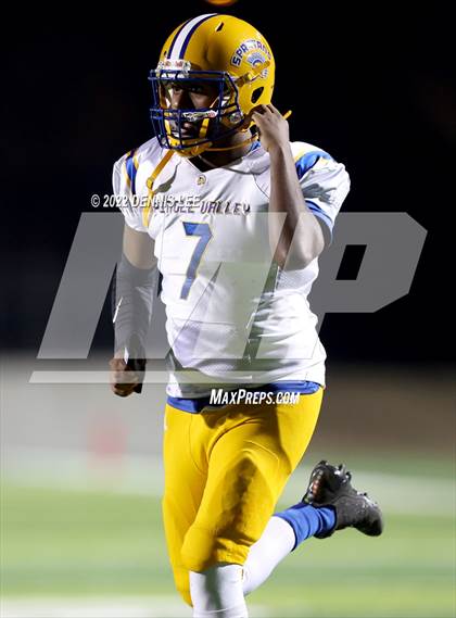Thumbnail 3 in Justin-Siena vs. Pinole Valley (CIF NCS D6 Final) photogallery.