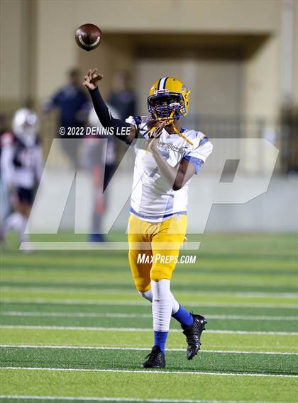 Thumbnail 1 in Justin-Siena vs. Pinole Valley (CIF NCS D6 Final) photogallery.