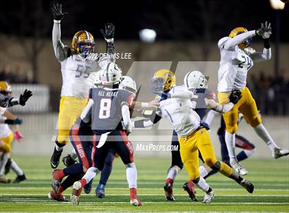 Thumbnail 1 in Justin-Siena vs. Pinole Valley (CIF NCS D6 Final) photogallery.