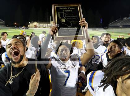 Thumbnail 2 in Justin-Siena vs. Pinole Valley (CIF NCS D6 Final) photogallery.