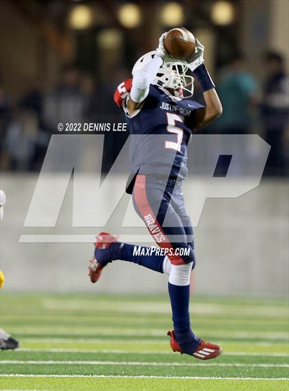 Thumbnail 2 in Justin-Siena vs. Pinole Valley (CIF NCS D6 Final) photogallery.