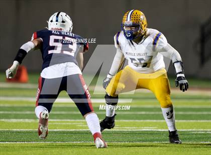 Thumbnail 1 in Justin-Siena vs. Pinole Valley (CIF NCS D6 Final) photogallery.