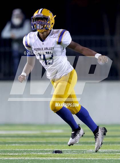 Thumbnail 3 in Justin-Siena vs. Pinole Valley (CIF NCS D6 Final) photogallery.