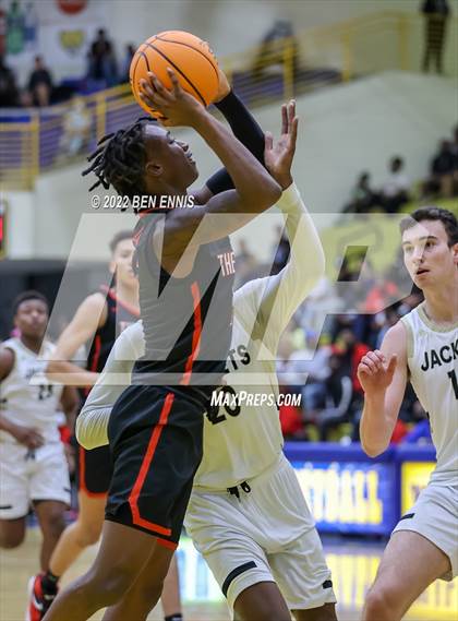Thumbnail 3 in Tri-Cities vs Calhoun (GHSA 5A State Playoff - Quarterfinals) photogallery.
