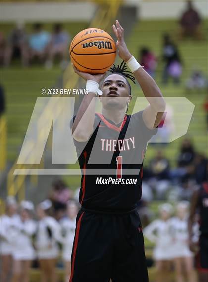 Thumbnail 1 in Tri-Cities vs Calhoun (GHSA 5A State Playoff - Quarterfinals) photogallery.